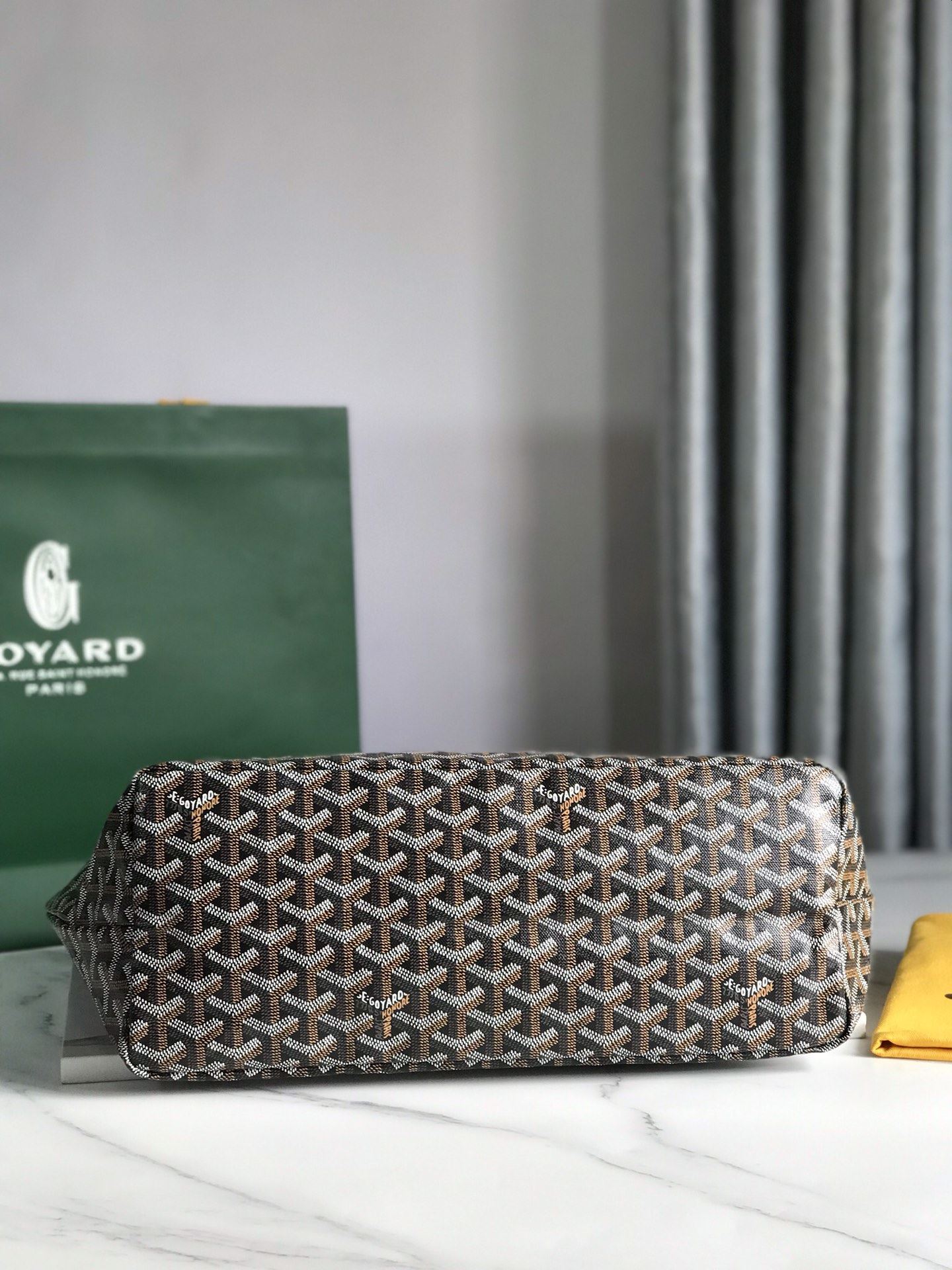 Goyard Travel Bags